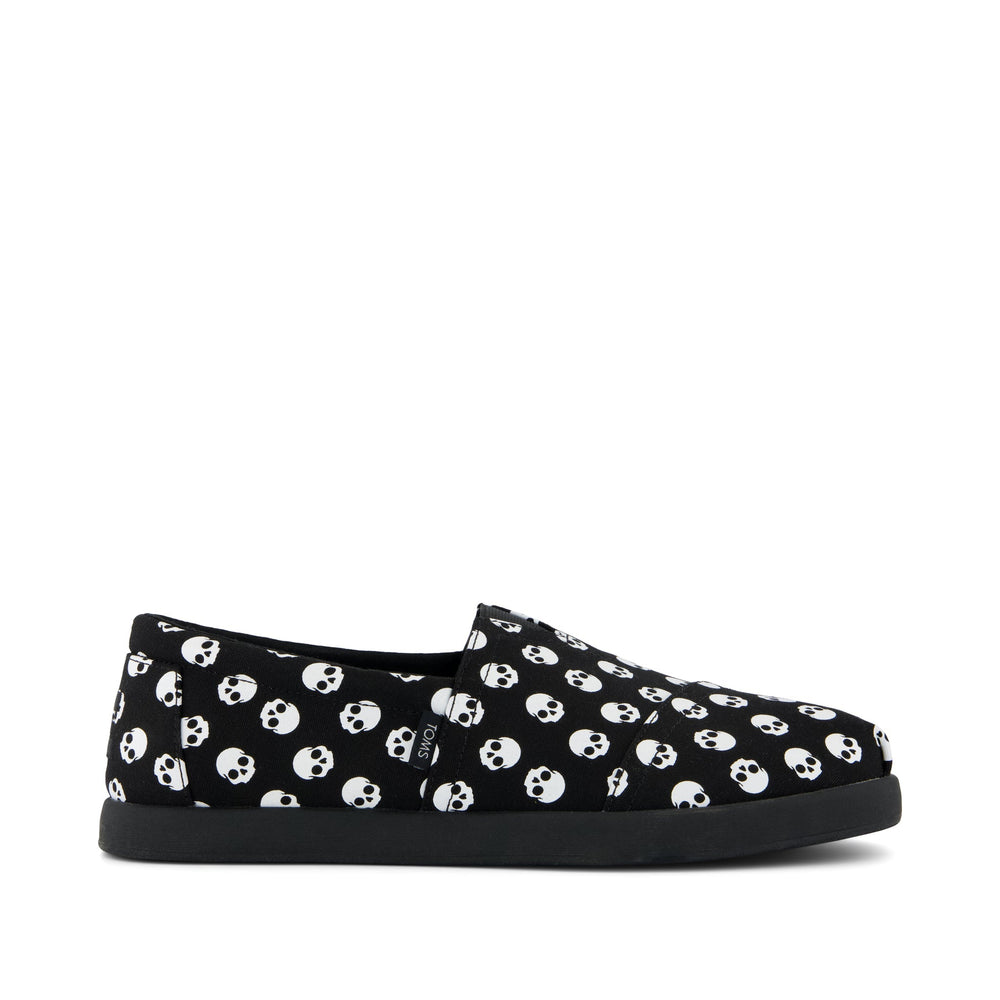 Alp FWD Black Glow In The Dark Halloween Skulls - Toms near me