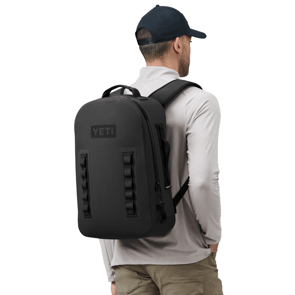 28L WATERPROOF BACKPACK