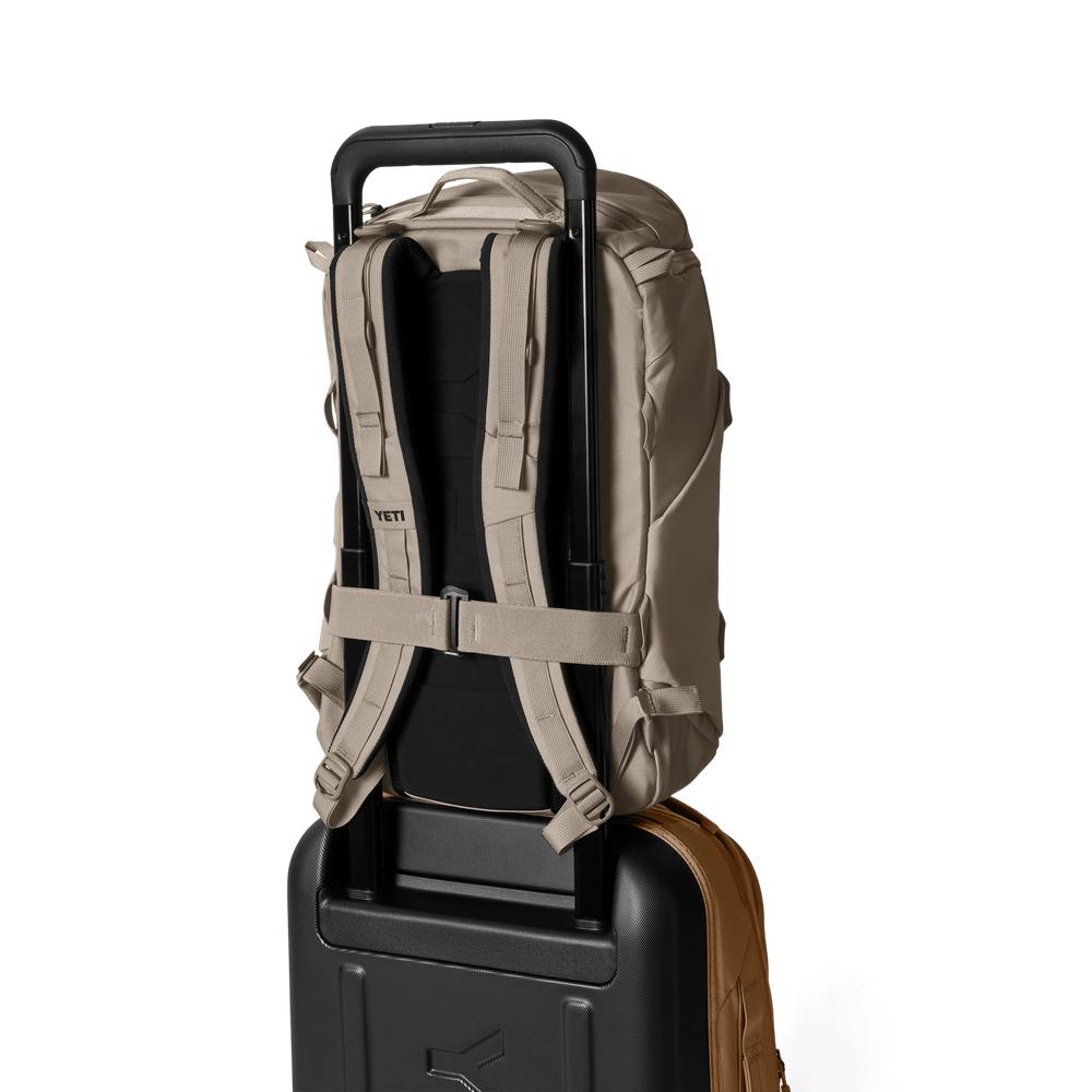 22L EVERYDAY CARRY BACKPACK