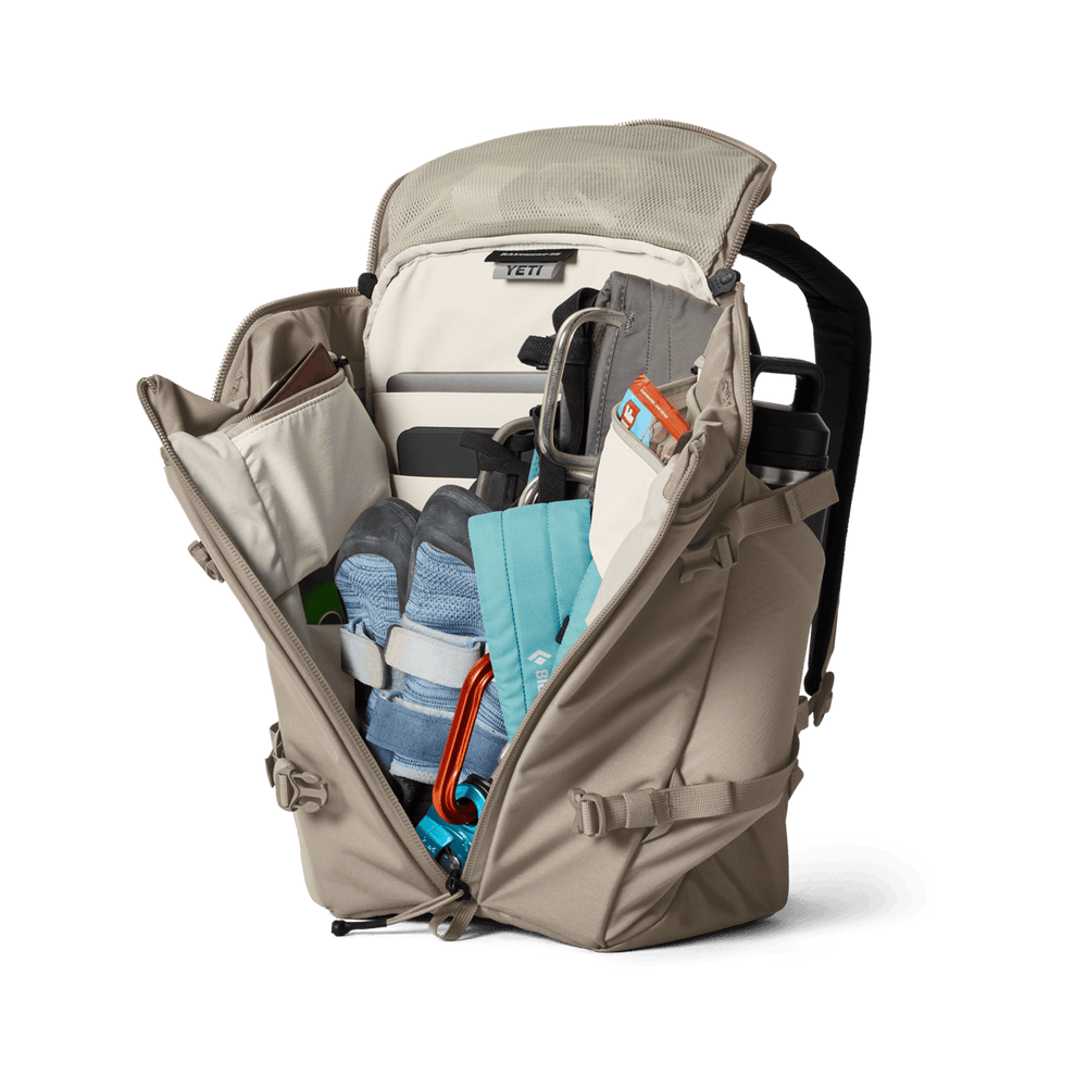 22L EVERYDAY CARRY BACKPACK