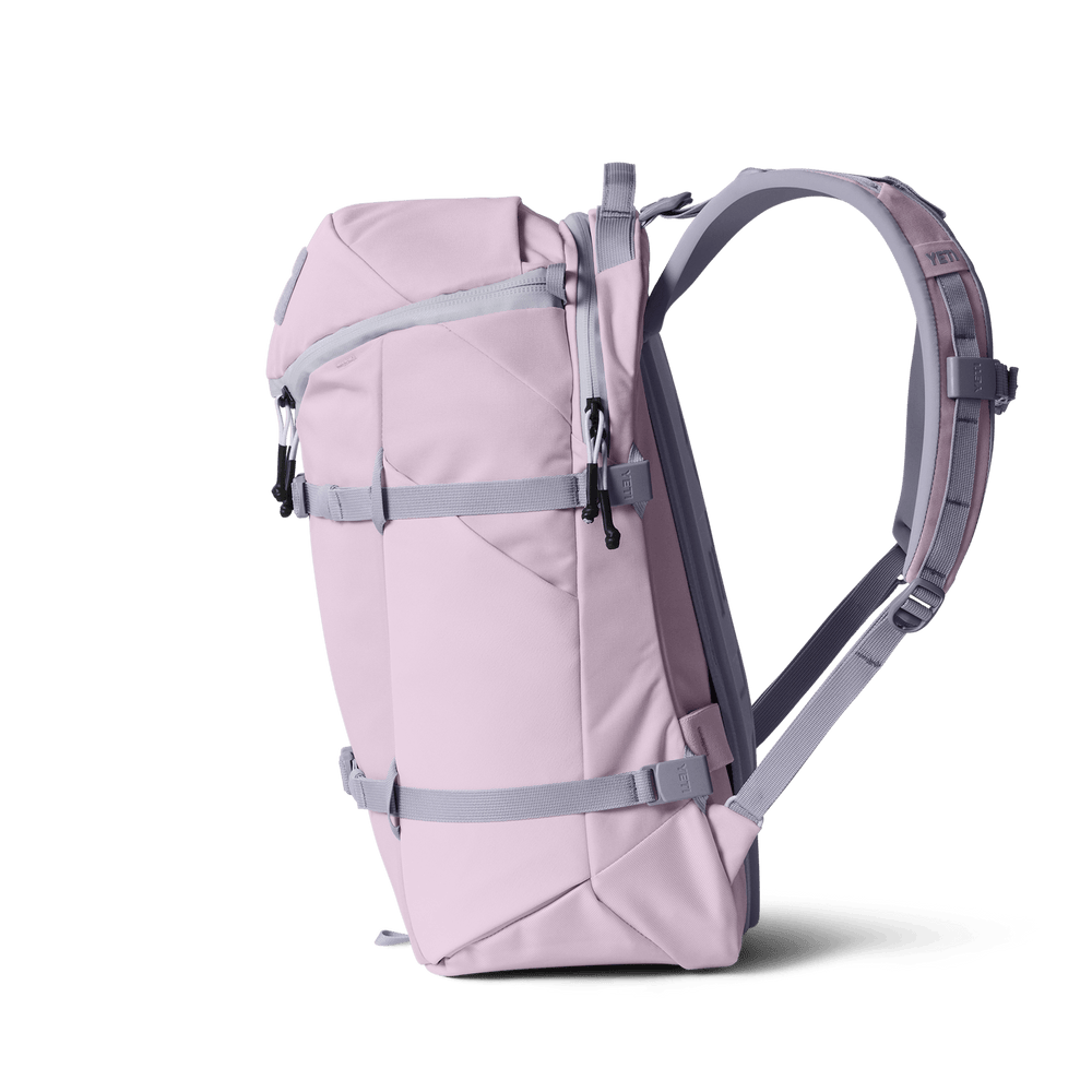 27L EVERYDAY CARRY BACKPACK